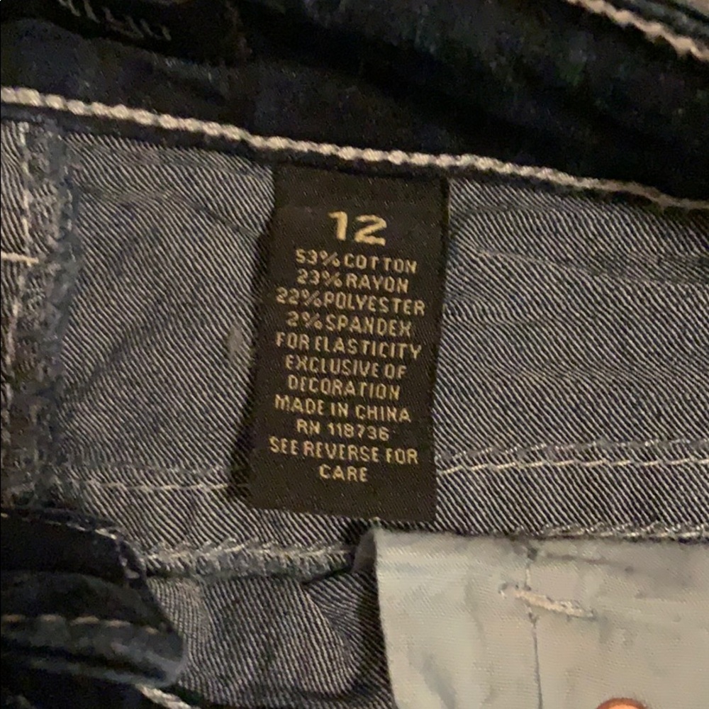 Jean Capris - image 2